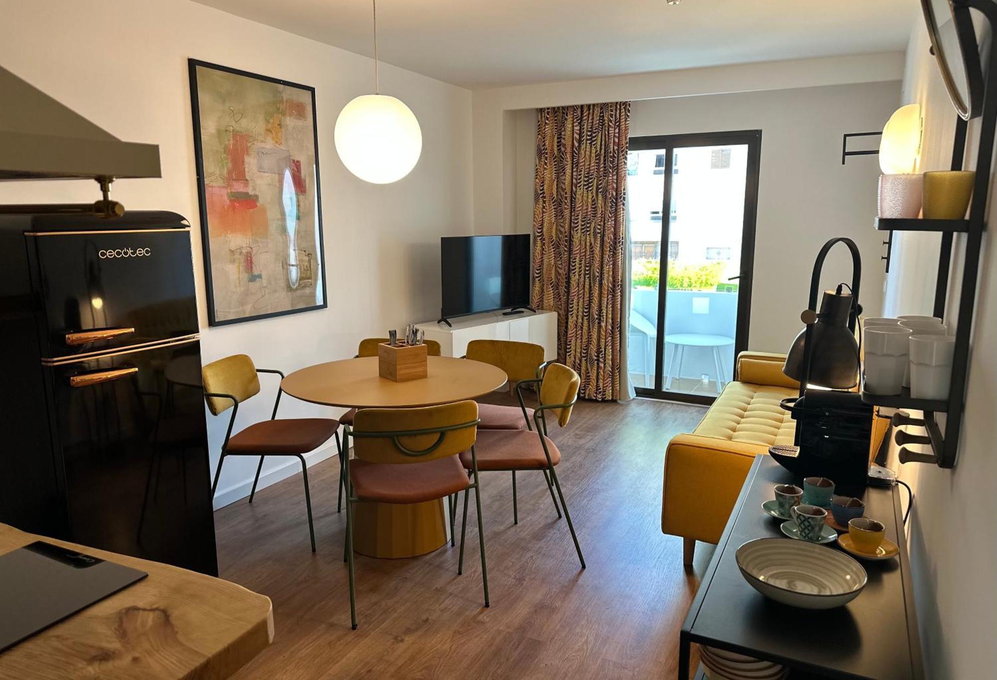 Apartamento Boutique Poniente Playa 2*