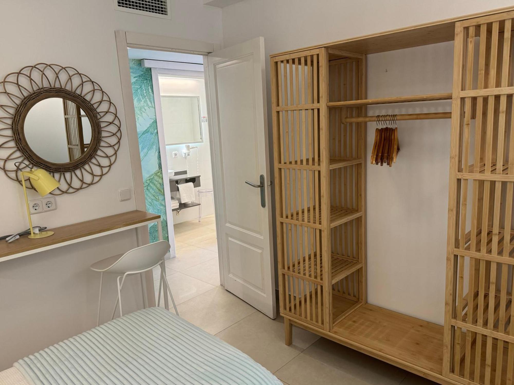 Apartamento Boutique Poniente Playa